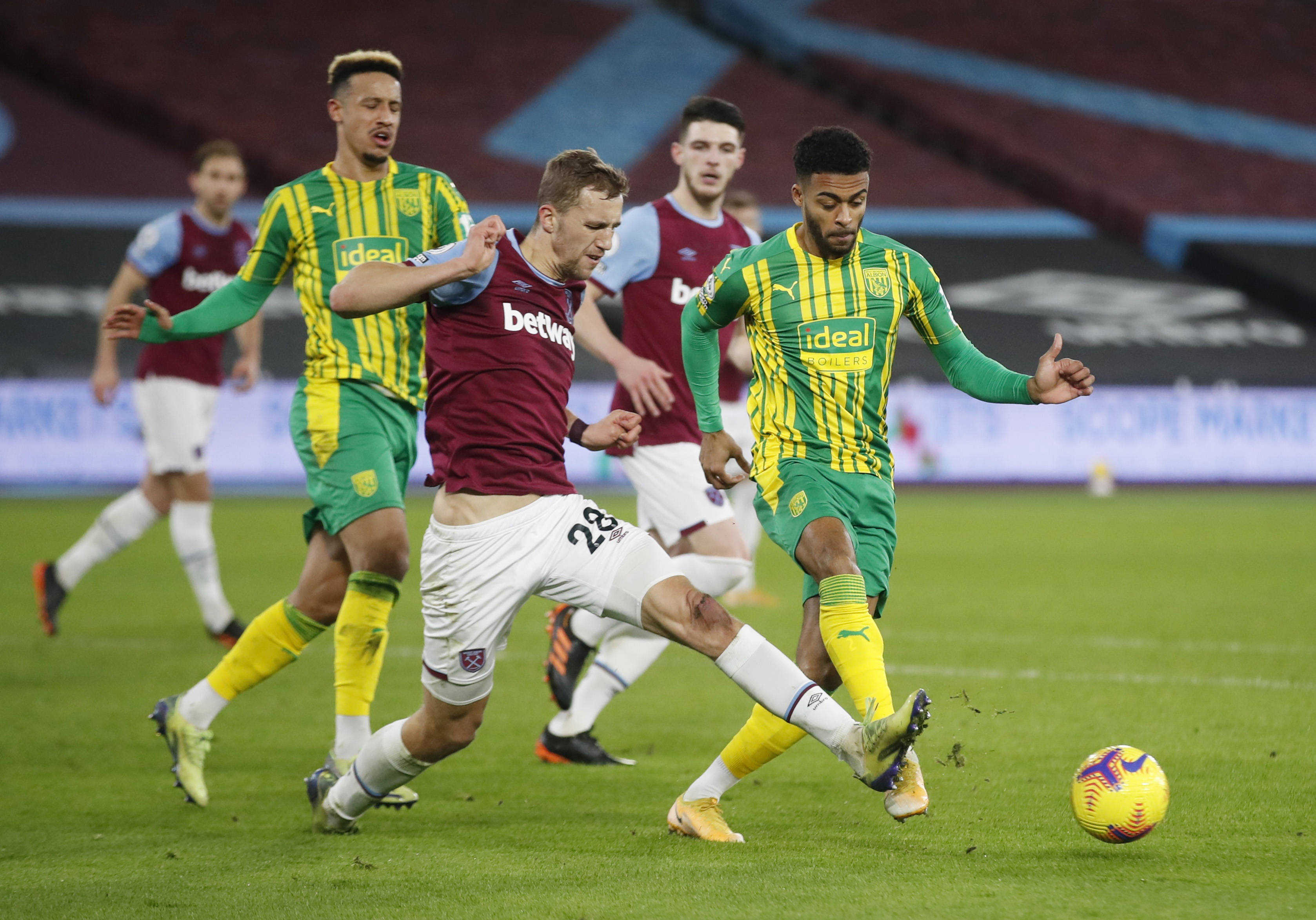 更是不同文 更是不同文